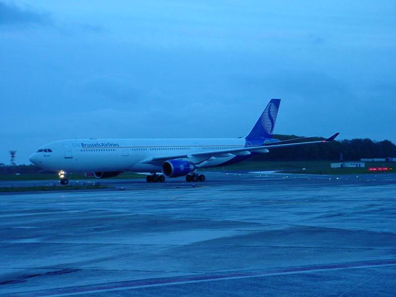 37325040fWoPuF_ph.jpg